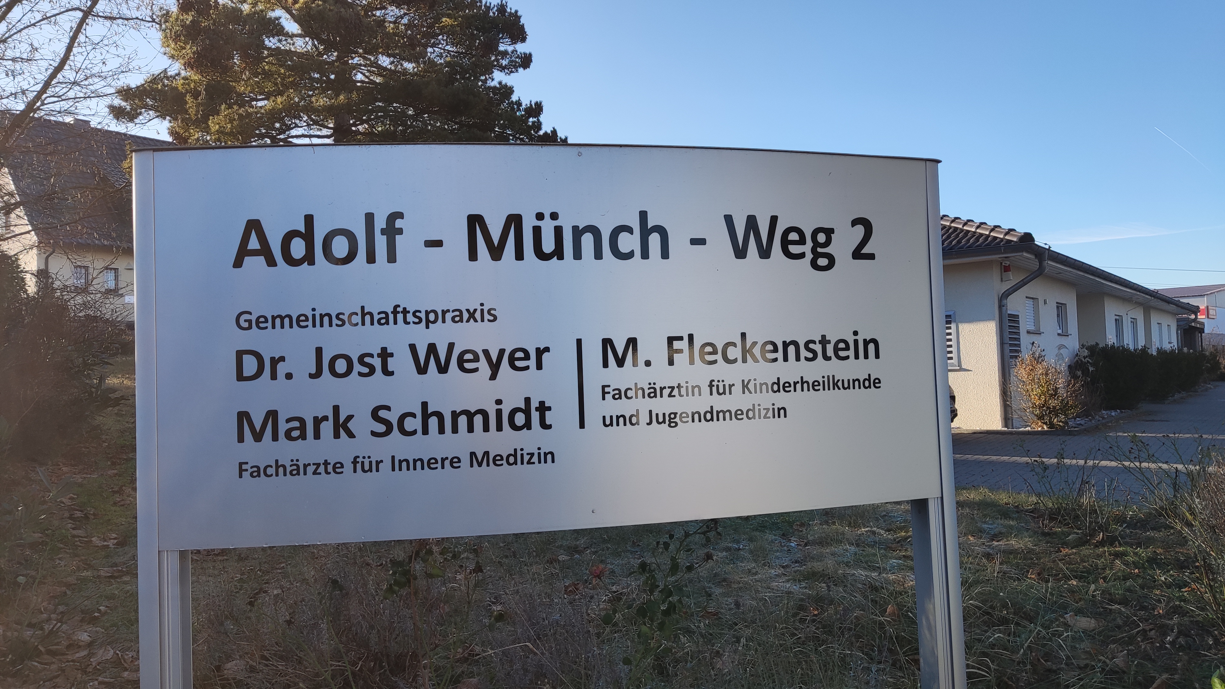 Dr. Med. Jost Weyer U. Mark Schmidt