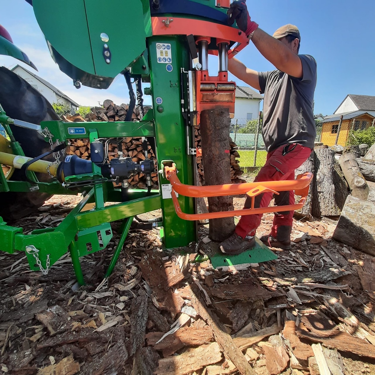 Forstwirt Timo Ketzer Forst- Und Gartenarbeiten