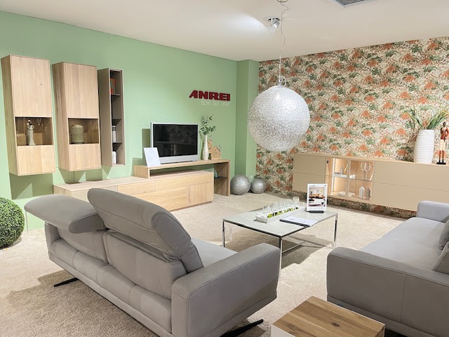 Gallery image 3