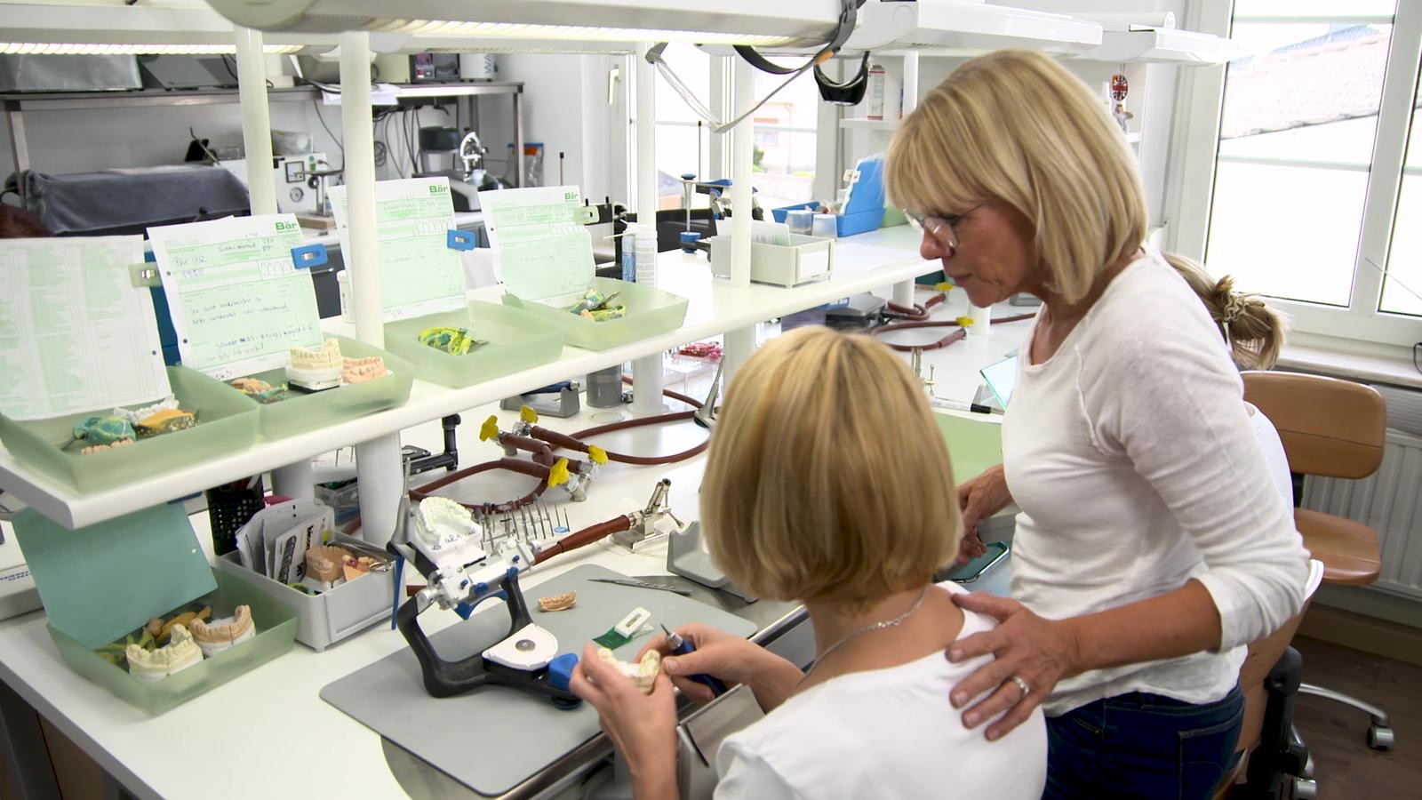 Dres. Bär & Partner – Zahnärzte · Kieferorthopäden · Oralchirurgen