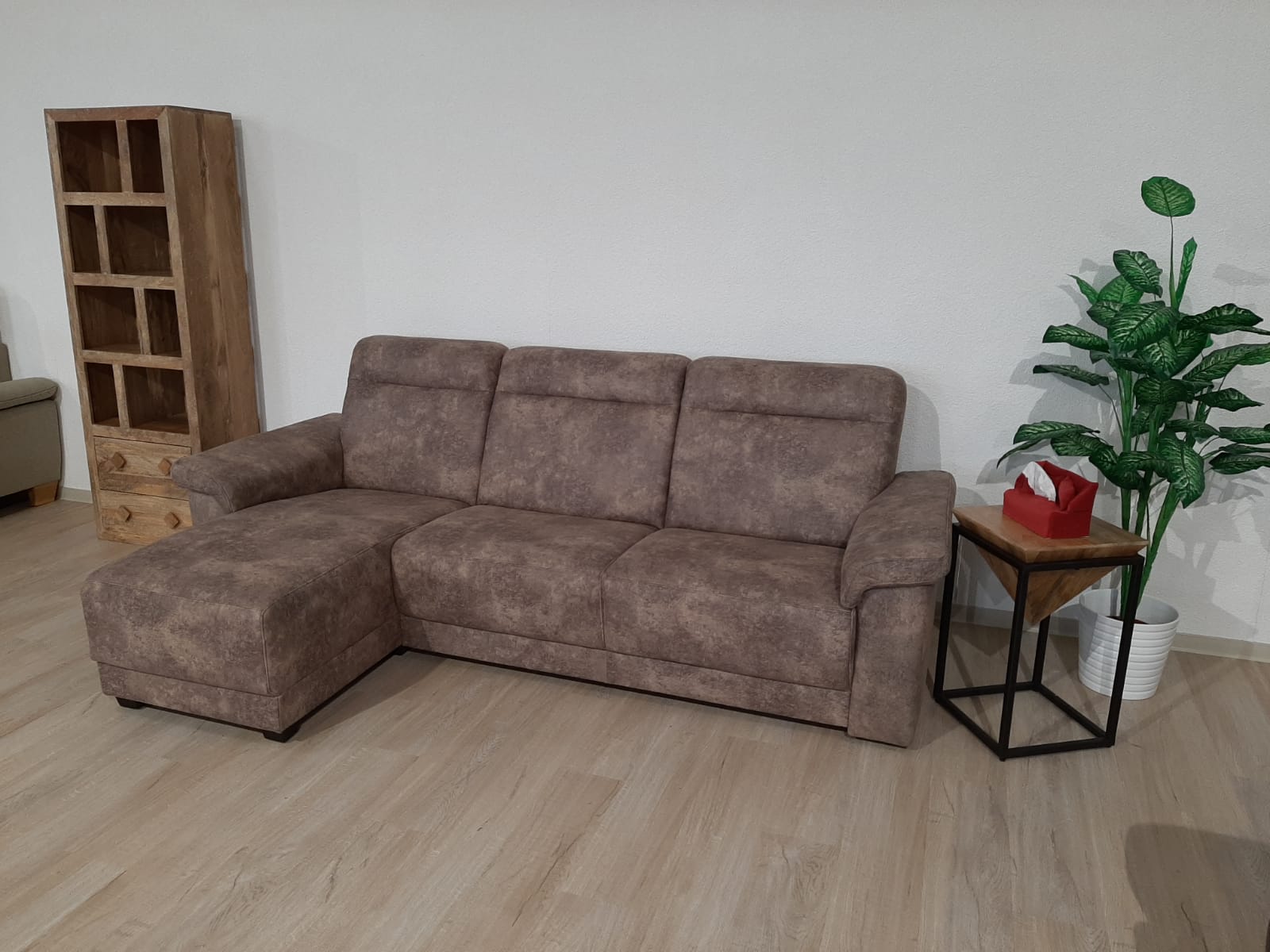 Gallery image 2