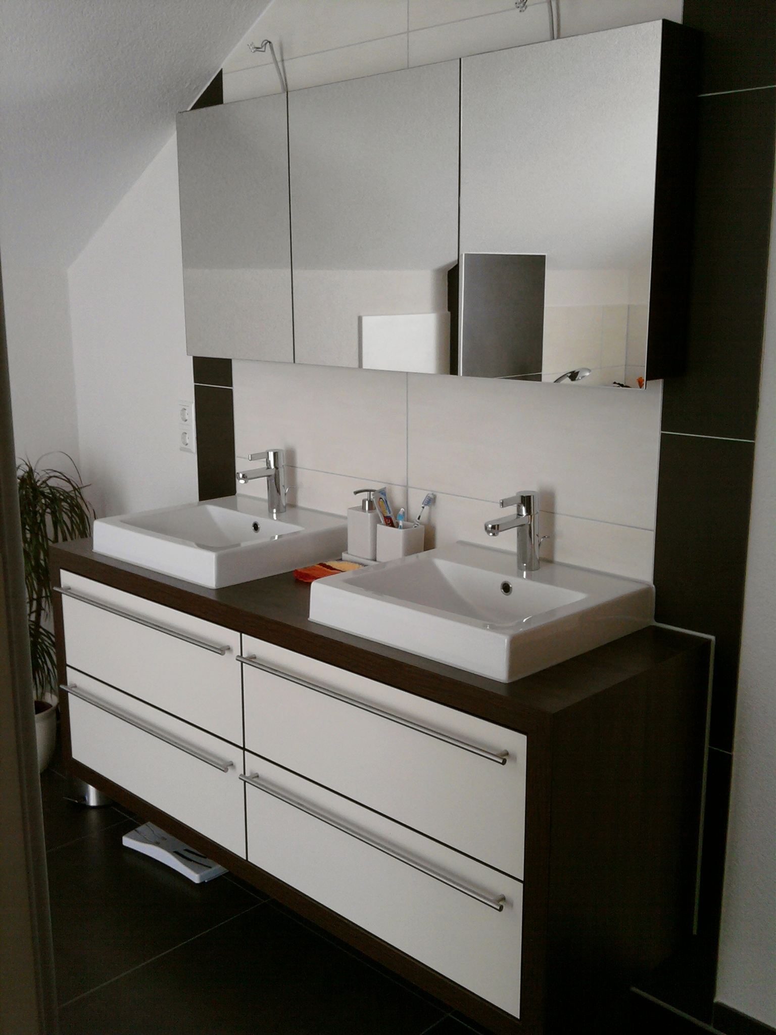 Gallery image 1