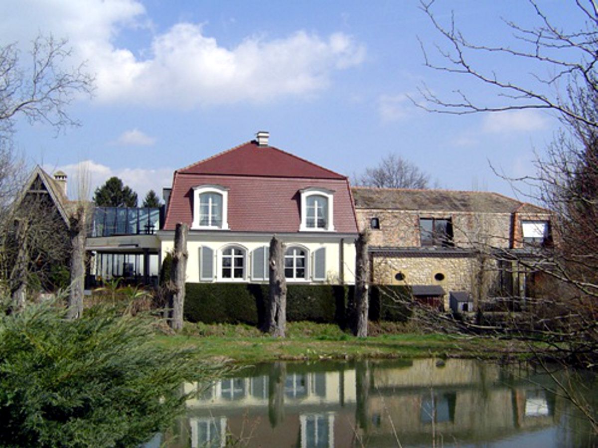 Gallery image 1